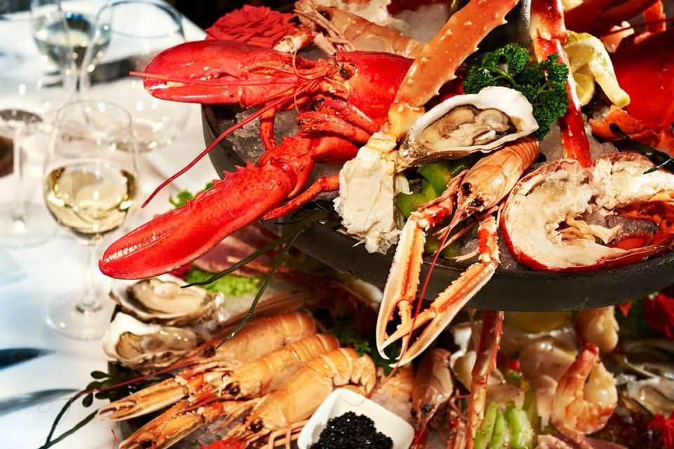 Restaurant The Classic Western Steakhouse - Surf Platter