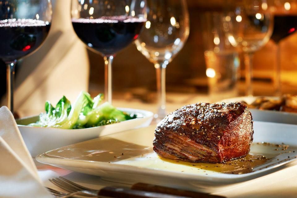 Restaurant The Classic Western Steakhouse - Steak & Wein