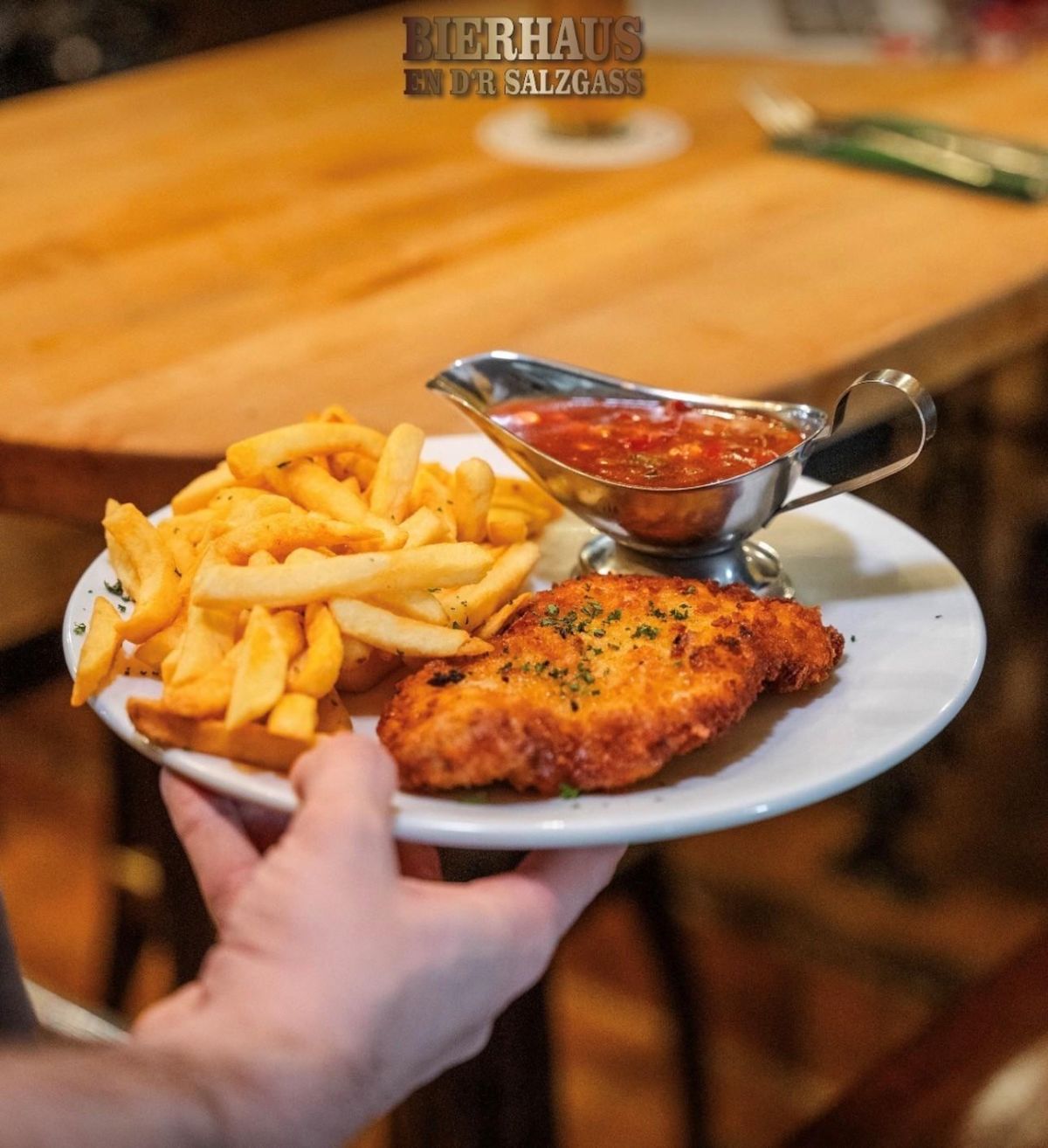 Restaurant Bierhaus en d´r Salzgass - Bierhaus Schnitzel
